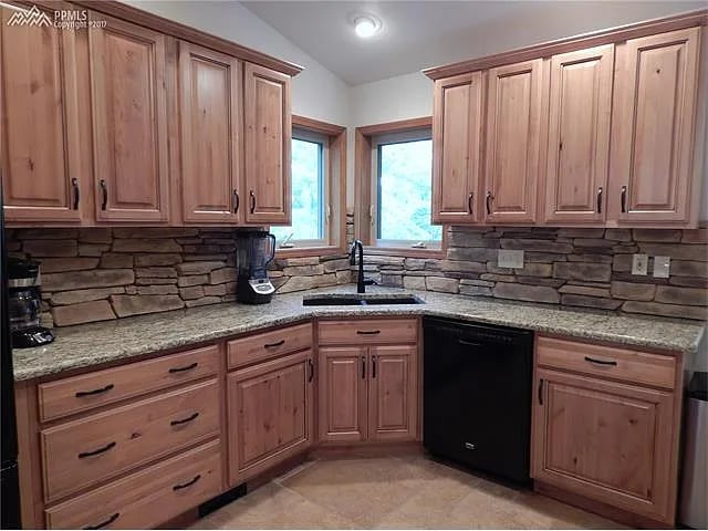 107 Morning Star Cir