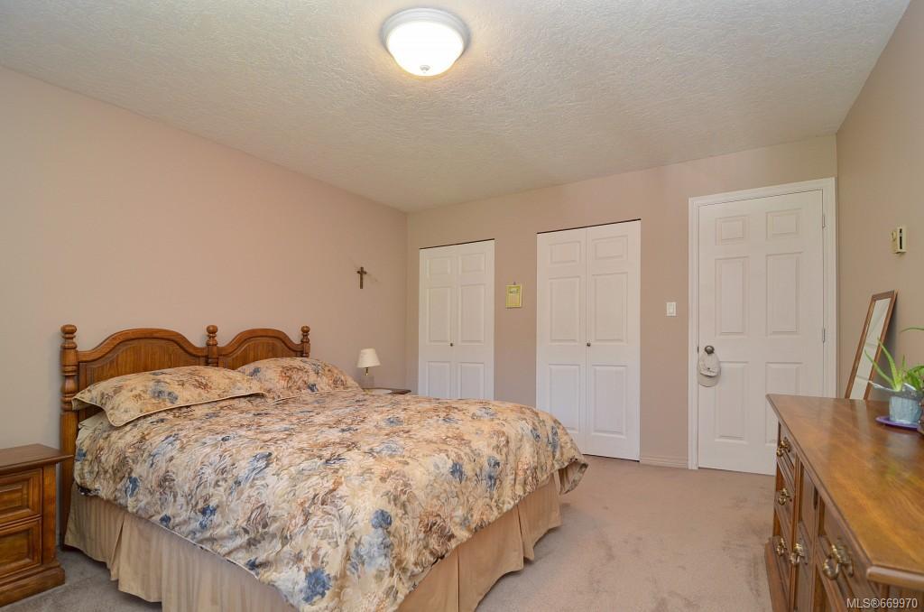 2641 Selwyn Rd