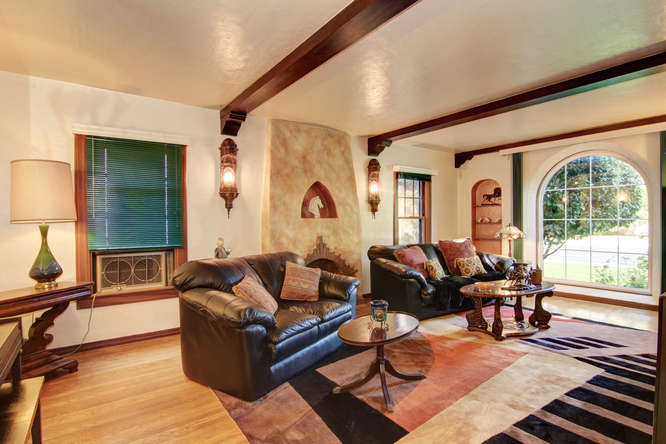 Gorgeous Land Park Brick Tudor!