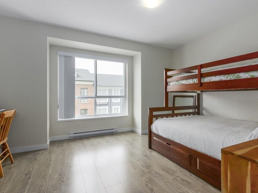 2423 Avon Pl, #5