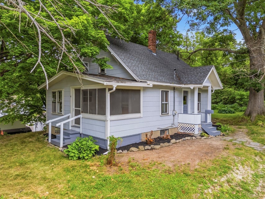 4 Florence Street Place, Augusta, ME 04330