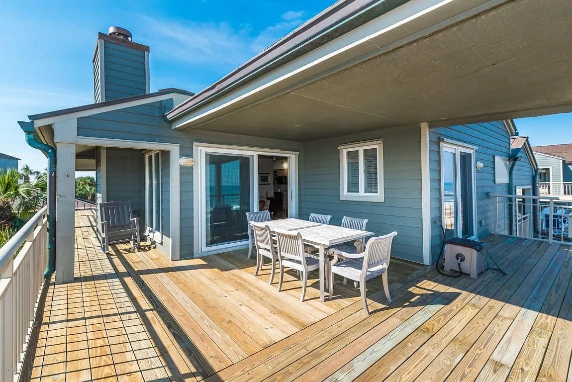 186 Sea Hammock Way