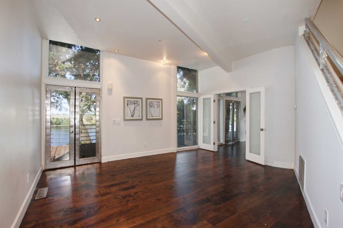 River Front Luxury Modern Home at 6333 Garden Highway!