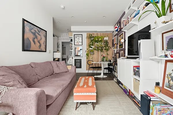 58 Newel Street #1F