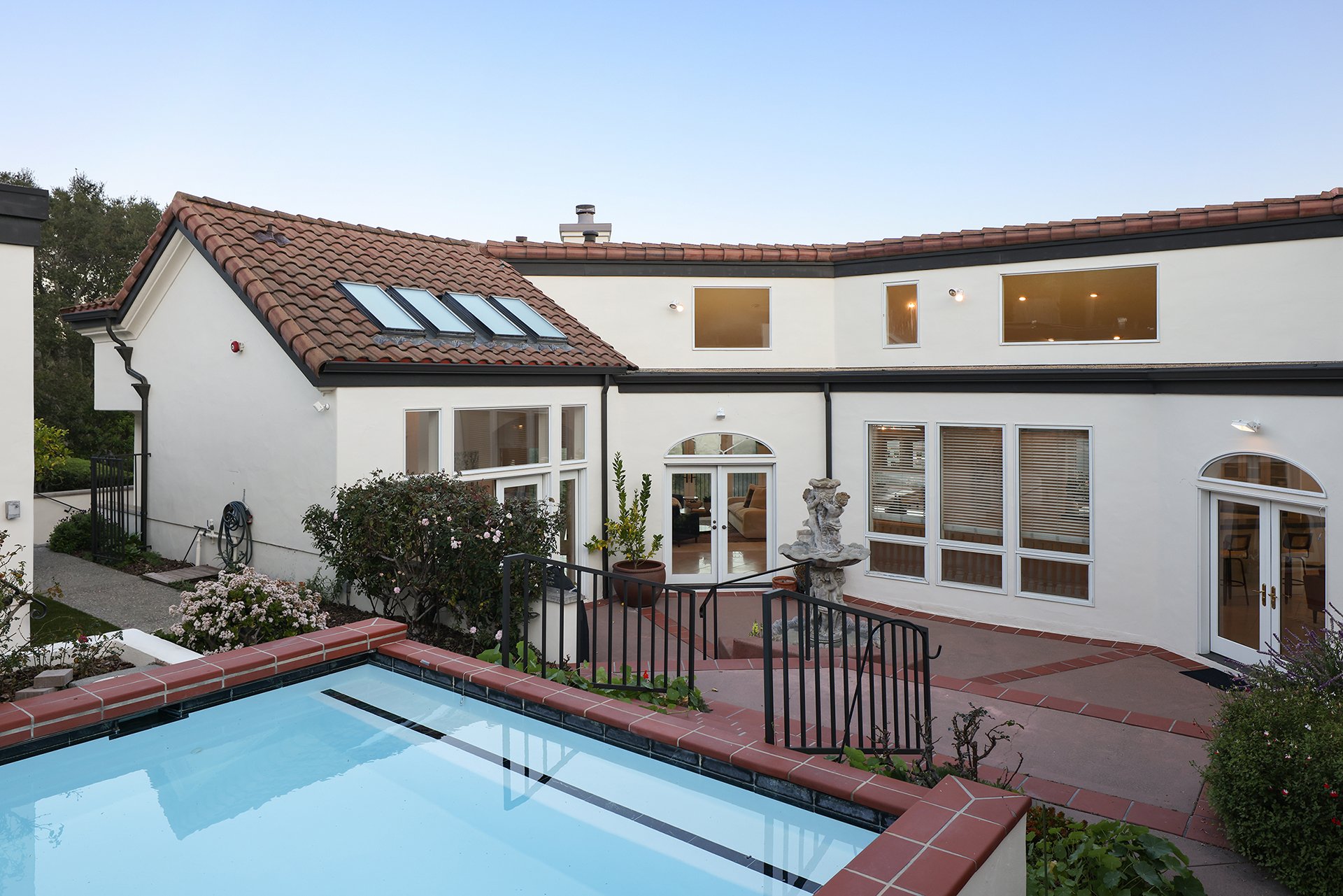 Monterey Paradise - 25691 Whip Road