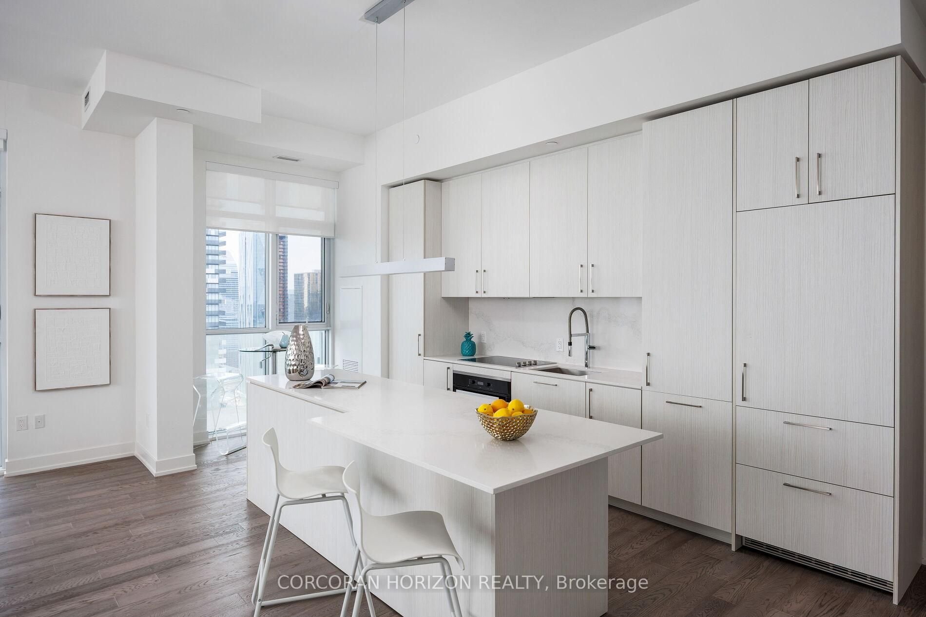 SUGARBEACH PENTHOUSE LIVING