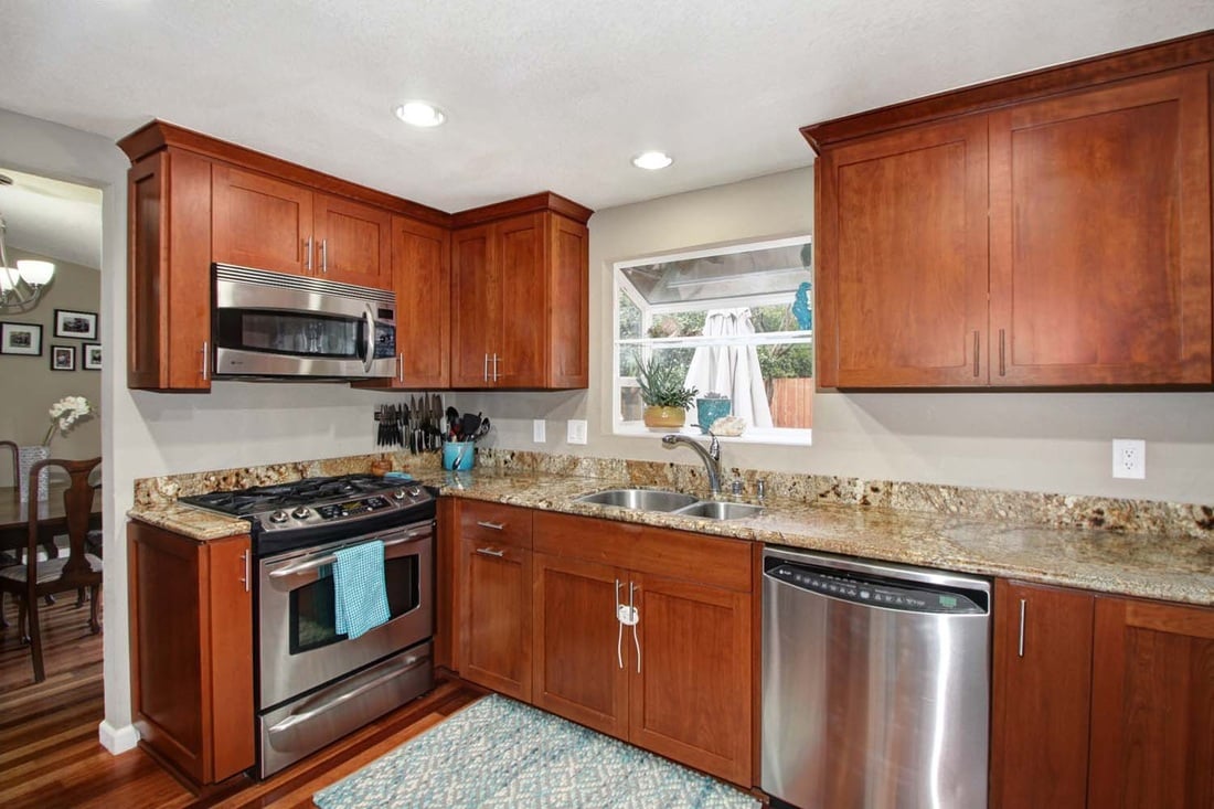 Gorgeous New Listing in 95821! 