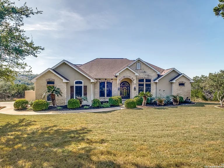 27541 Riata Ranch Dr