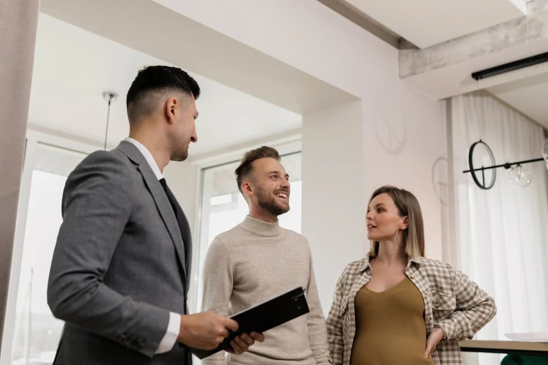 Your Ultimate Guide to Budgeting for a Home: Avoid the Pitfalls of Over-Spending 💰📊