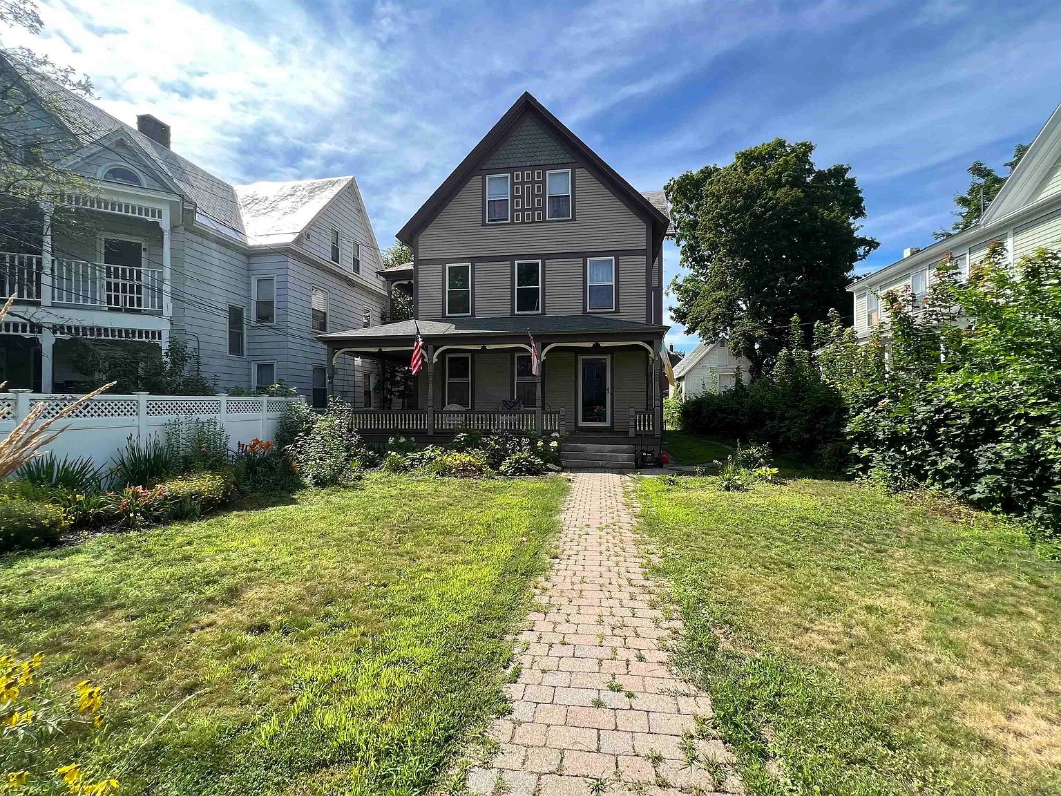 108 High St