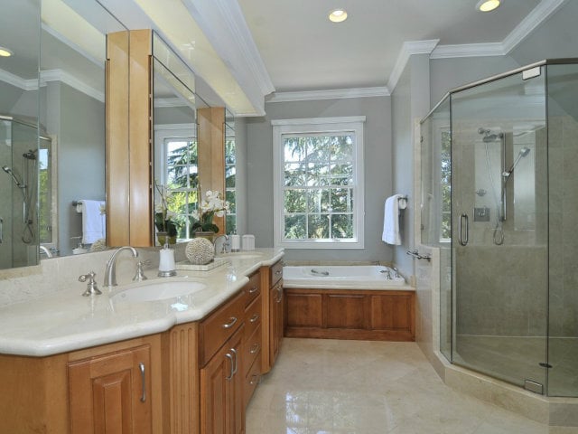 348 Lennox Ave