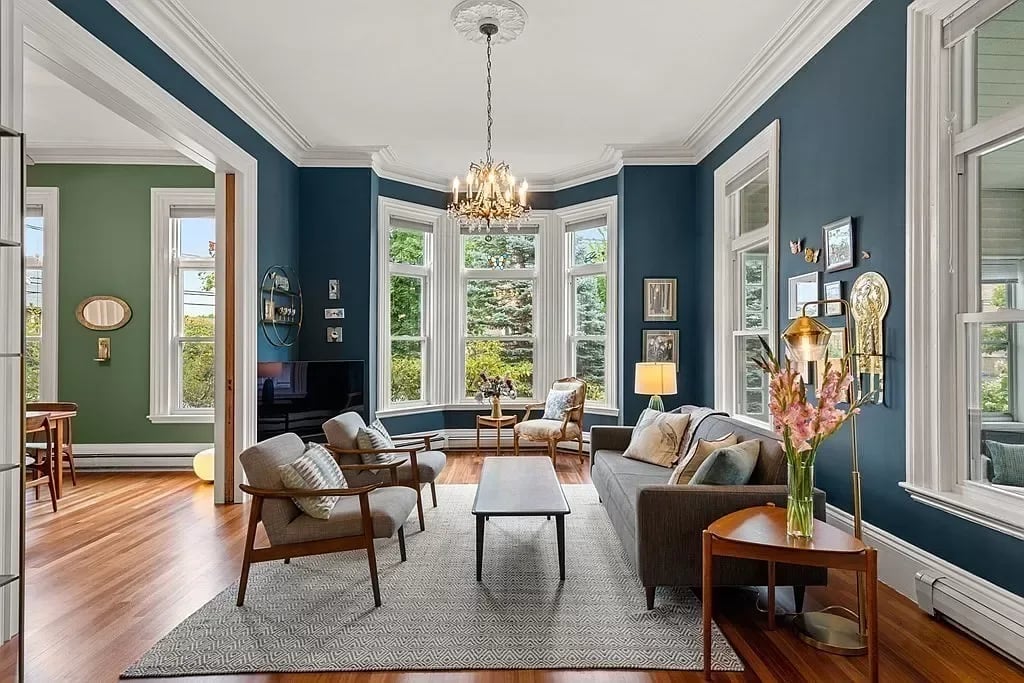 141 Lexington St