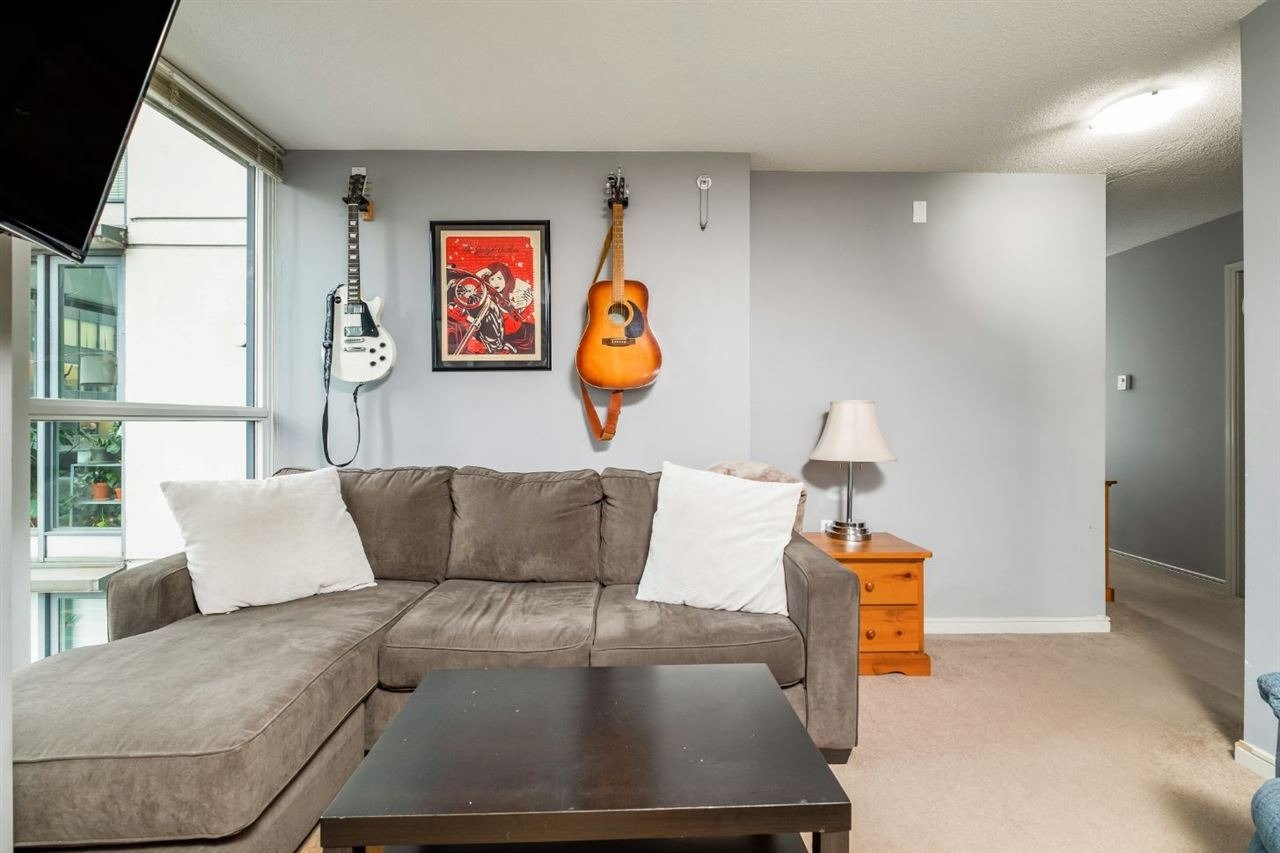 1068 Hornby St, #1405