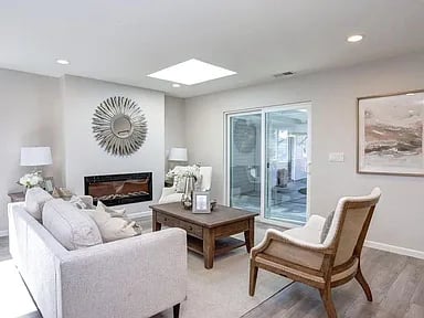 397 Vine Ave