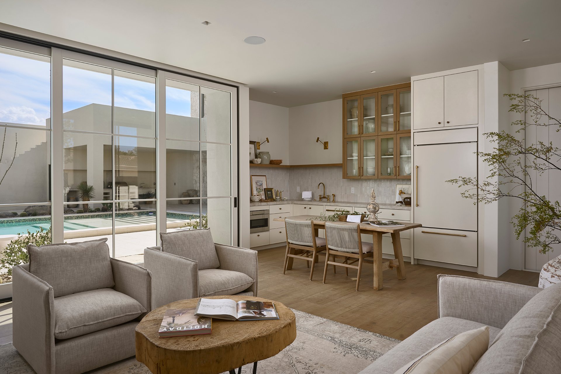 8717 N AVENIDA DEL SOL