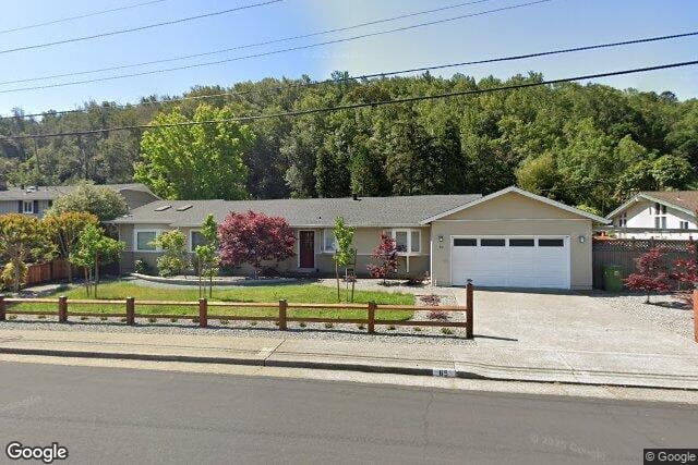 65 Rollingwood Dr