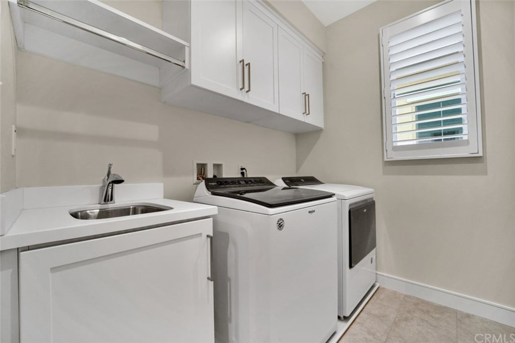 124 N lomita