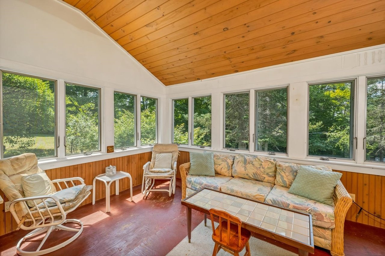 10 Reservoir Rd