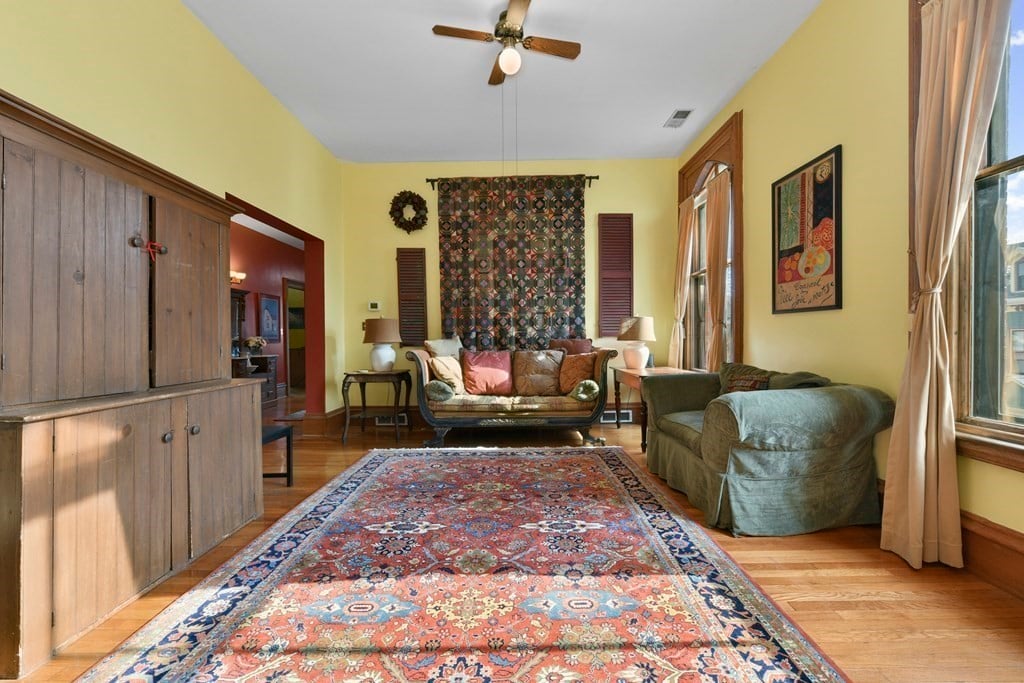 28 Seaverns Ave #5