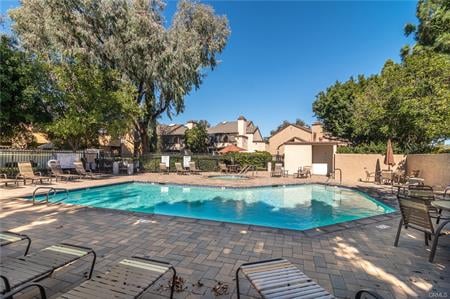 906 Lombard Court