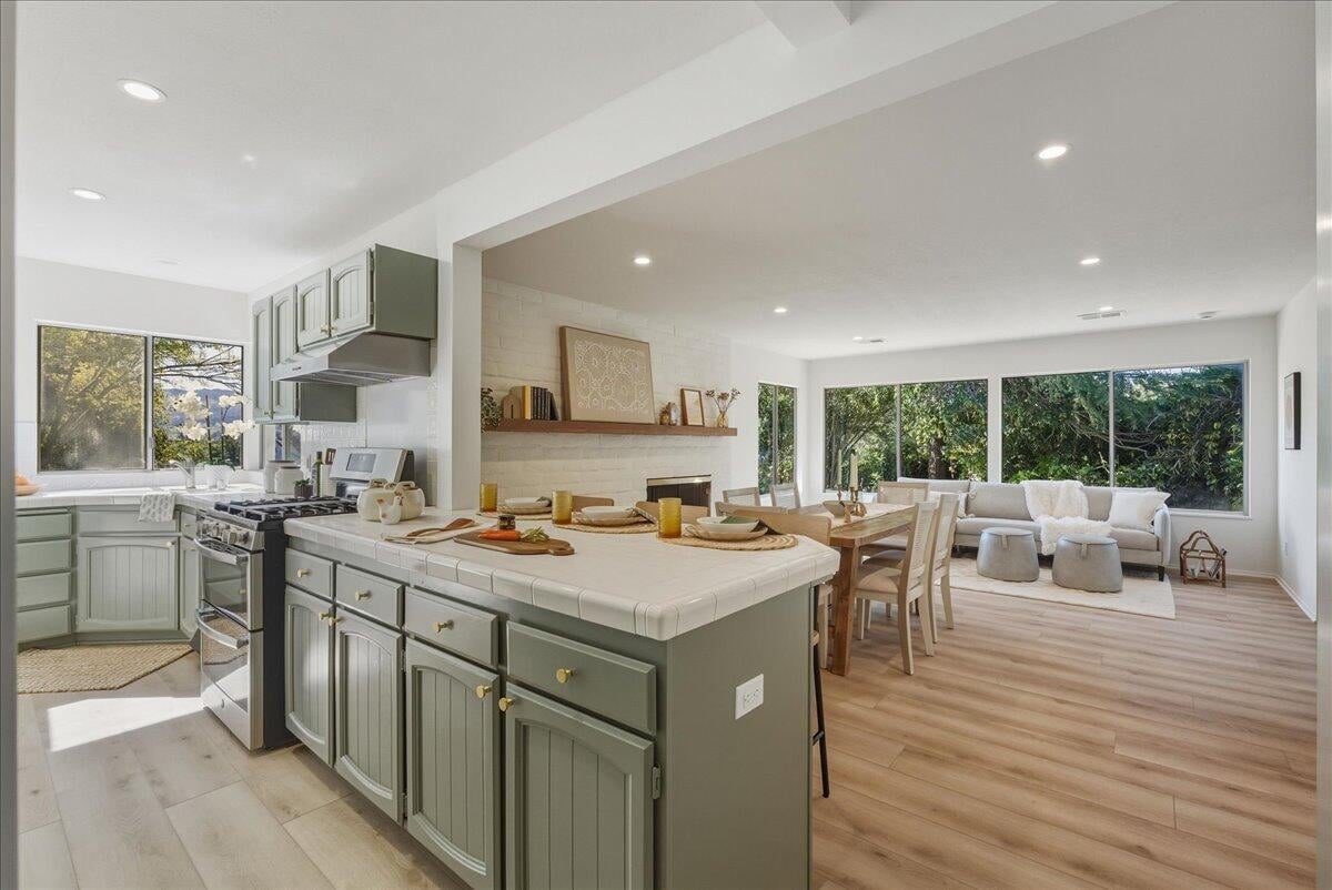 674 Chalk Hill Road, Solvang, Ca 93463