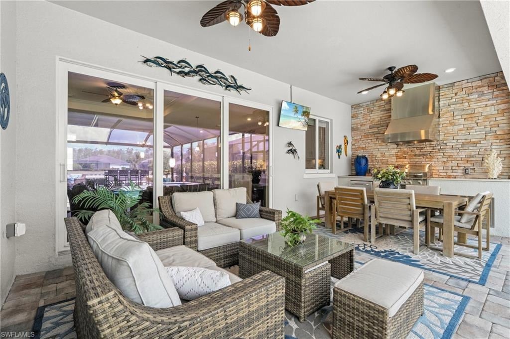 15248 Blue Bay Cir