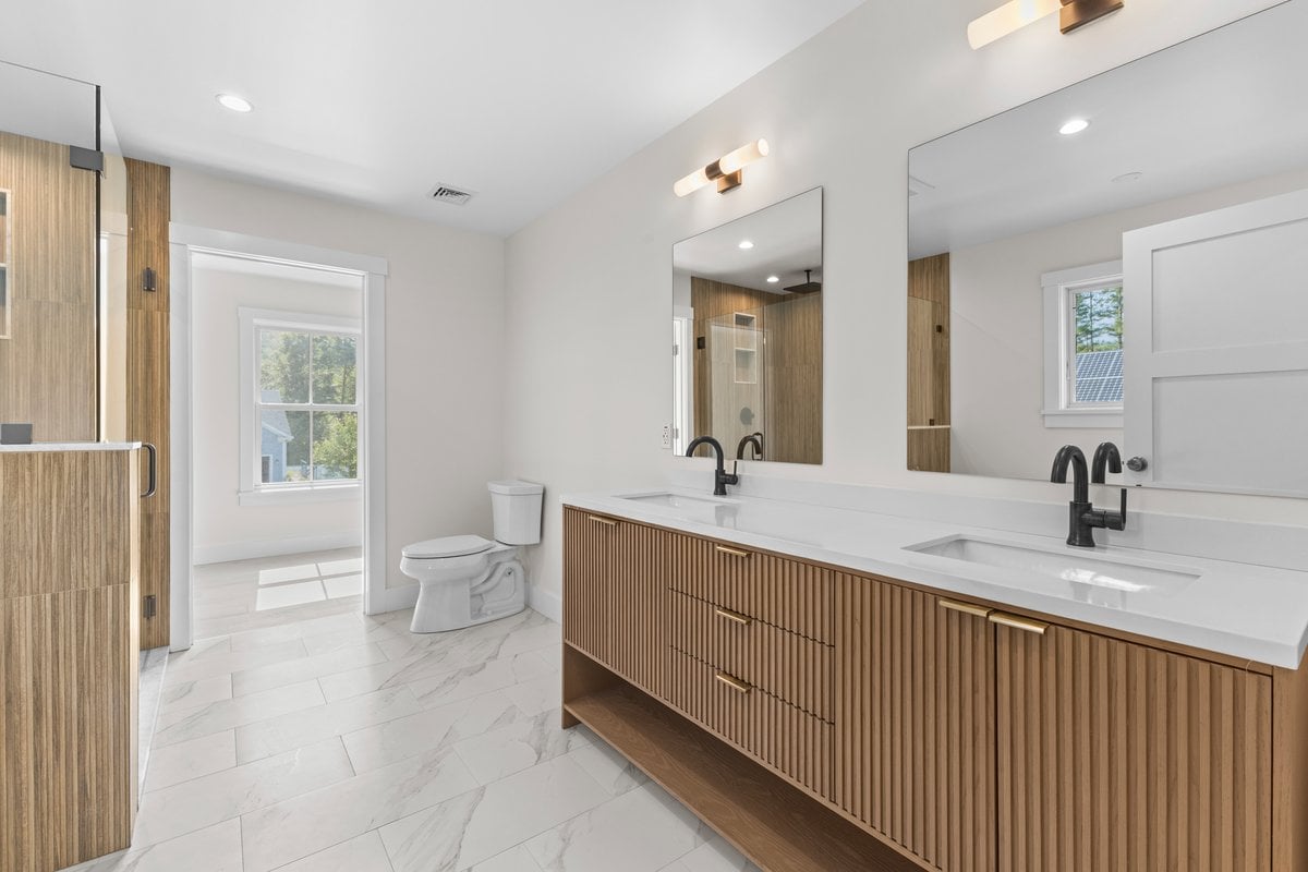 Welcome to River's Edge