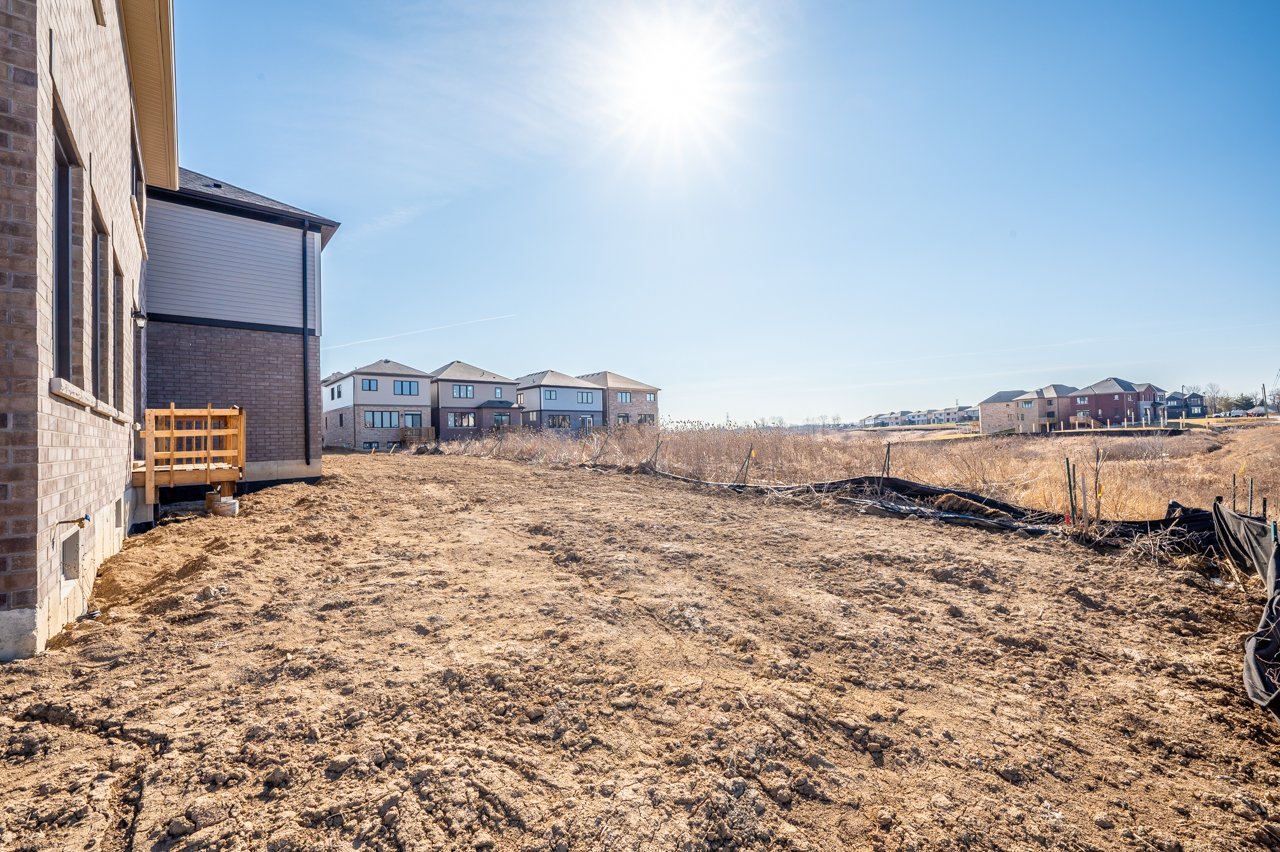 24 Basswood Crescent