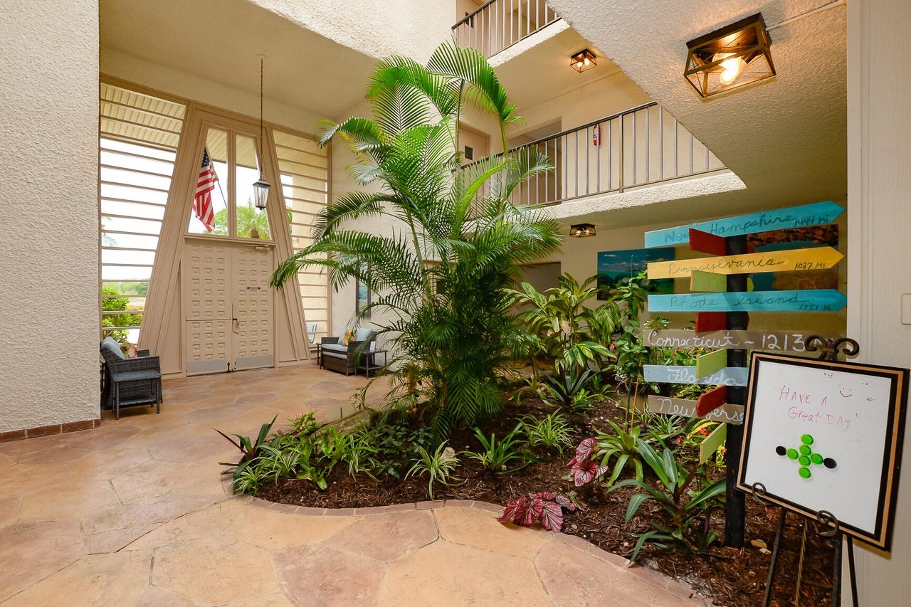 1800 SE Saint Lucie Blvd, #9-305