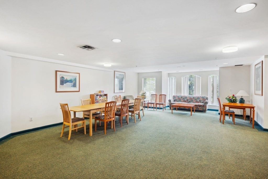 6088 Minoru Blvd, #1003