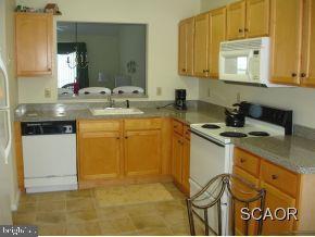218 Anderson Dr #D6