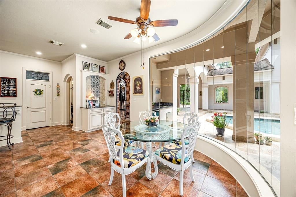 10355 Paradise Valley Dr