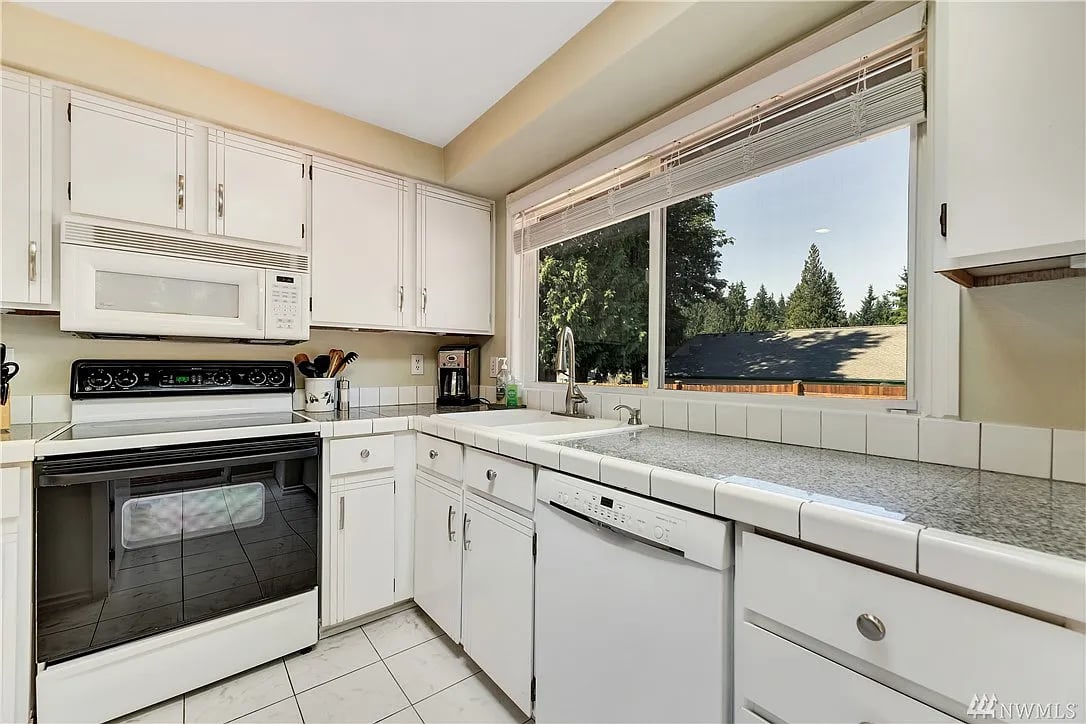 4823 126th Pl SE