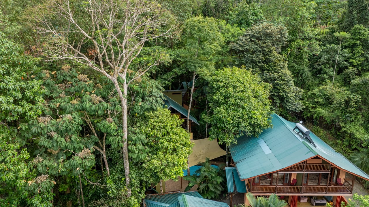 12 Room Hotel in Uvita with Ocean View Expansion Land