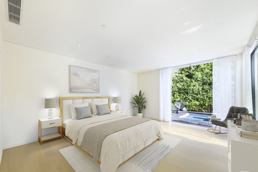 Pinnacle Manor, Willow Glen Rd, 90046