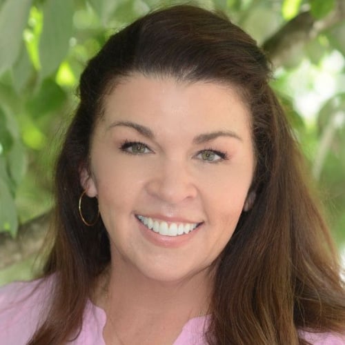 Kristi Wolff Raleigh, NC Real Estate Agent Headshot