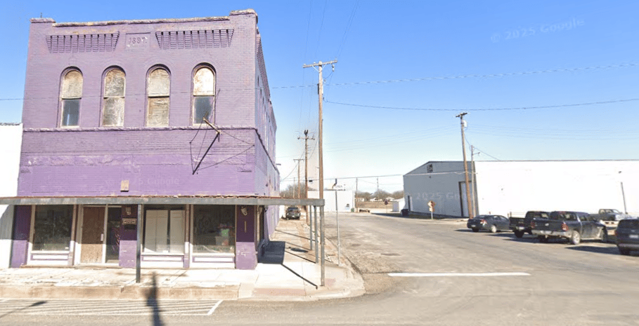 1897 Prime Main Street Corner