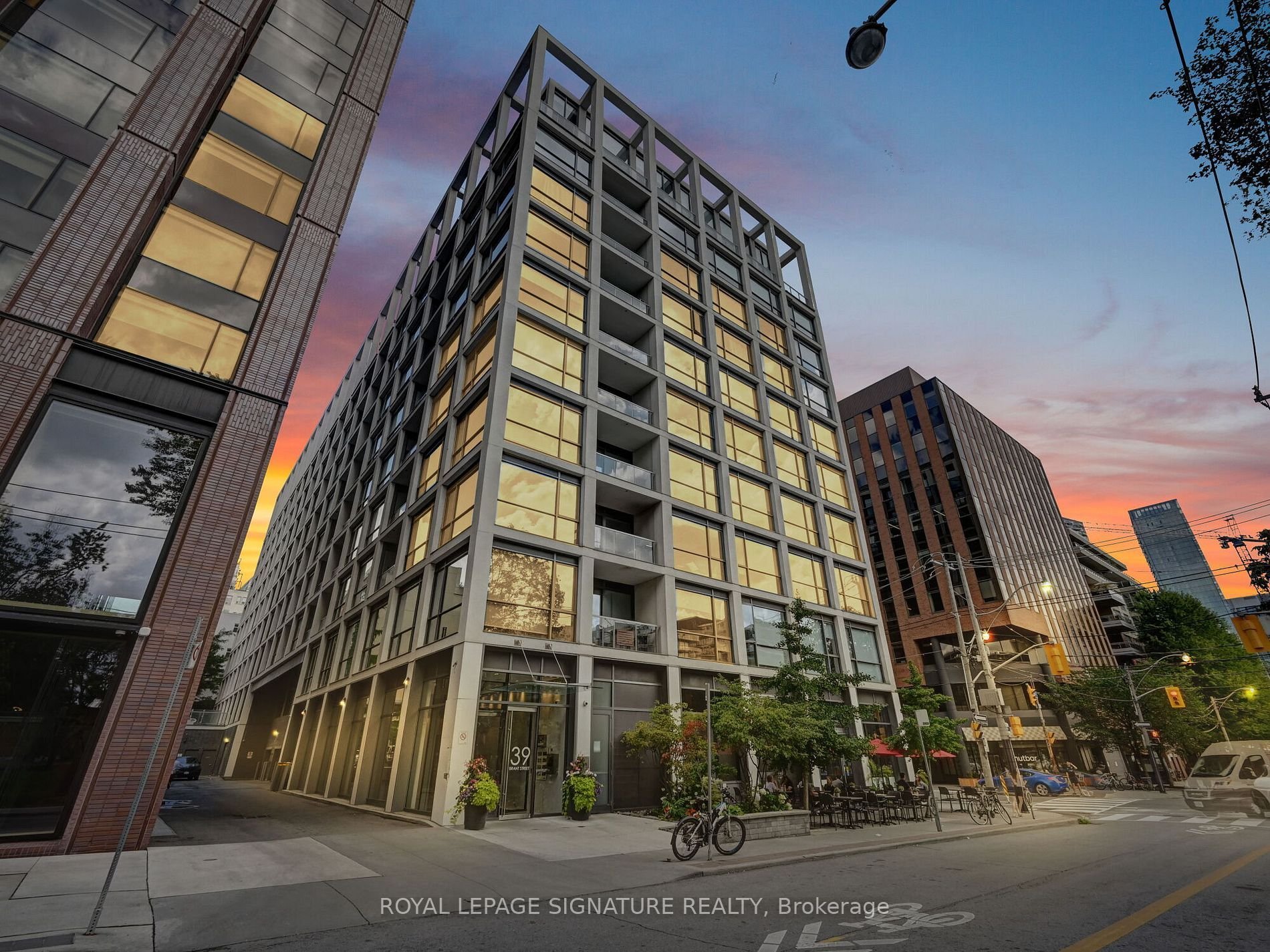 PRIME DOWNTOWN PENTHOUSE