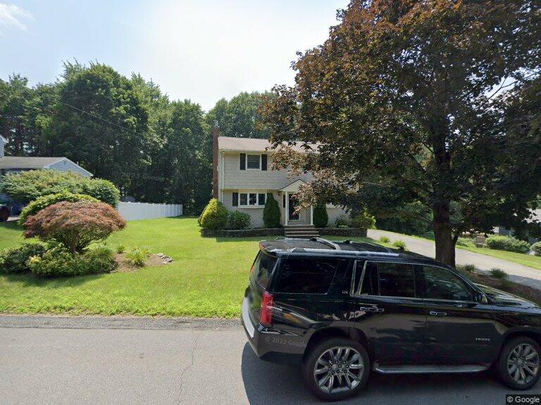 4 Caroline St
