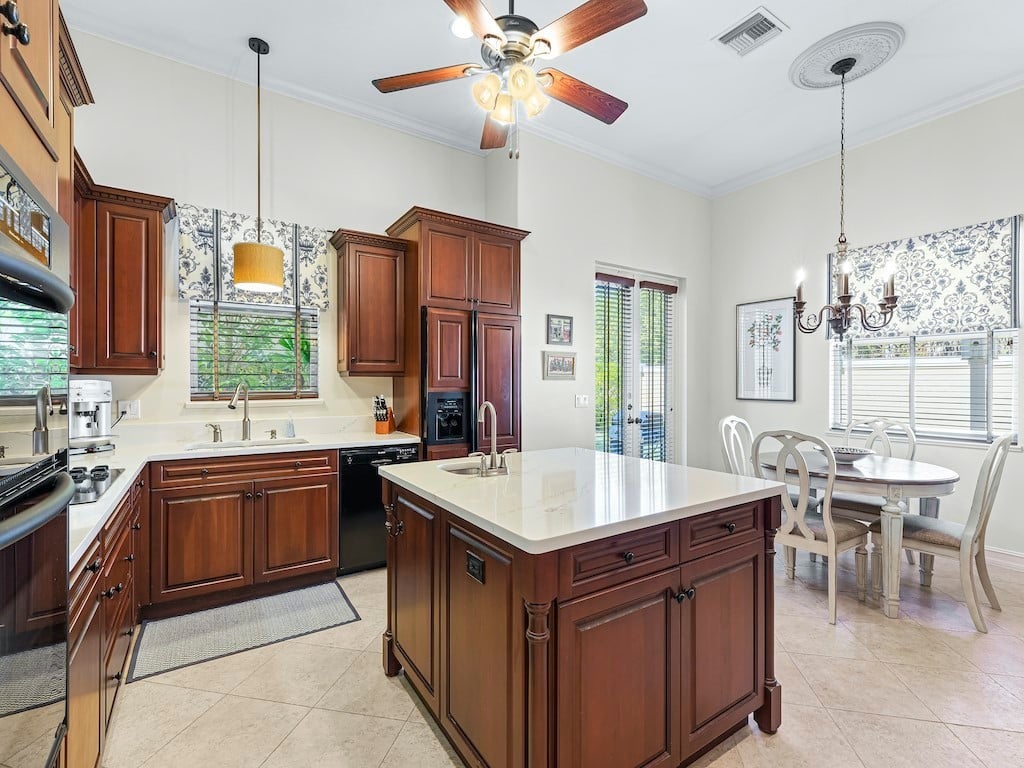 1009 River Wind Cir