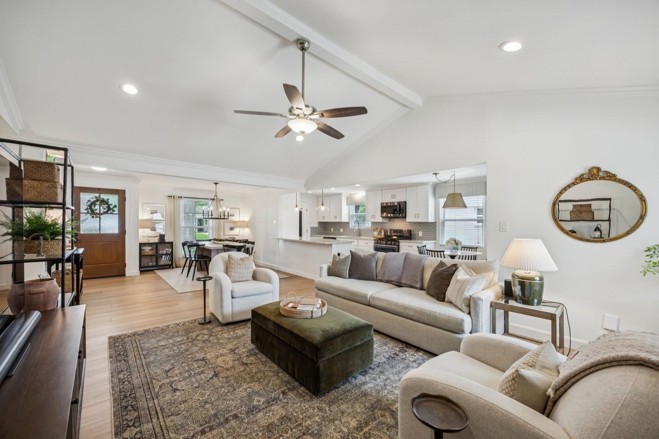 10622 Wickersham Ln
