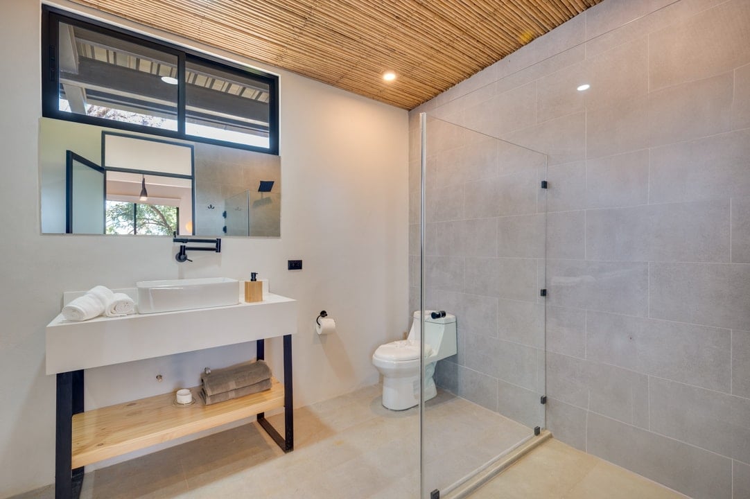 Casa Denara | Brand New 4-Bedroom Home Near Flamingo Beach, Costa Rica