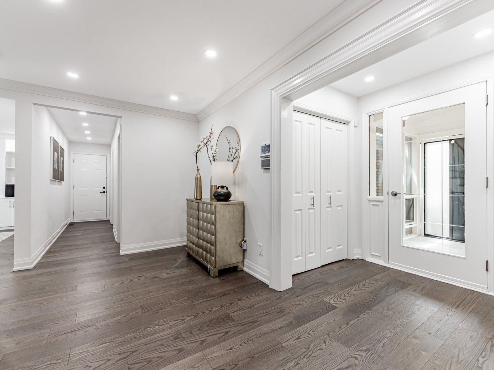 SOLD: Nestled On Quiet Riderwood Drive