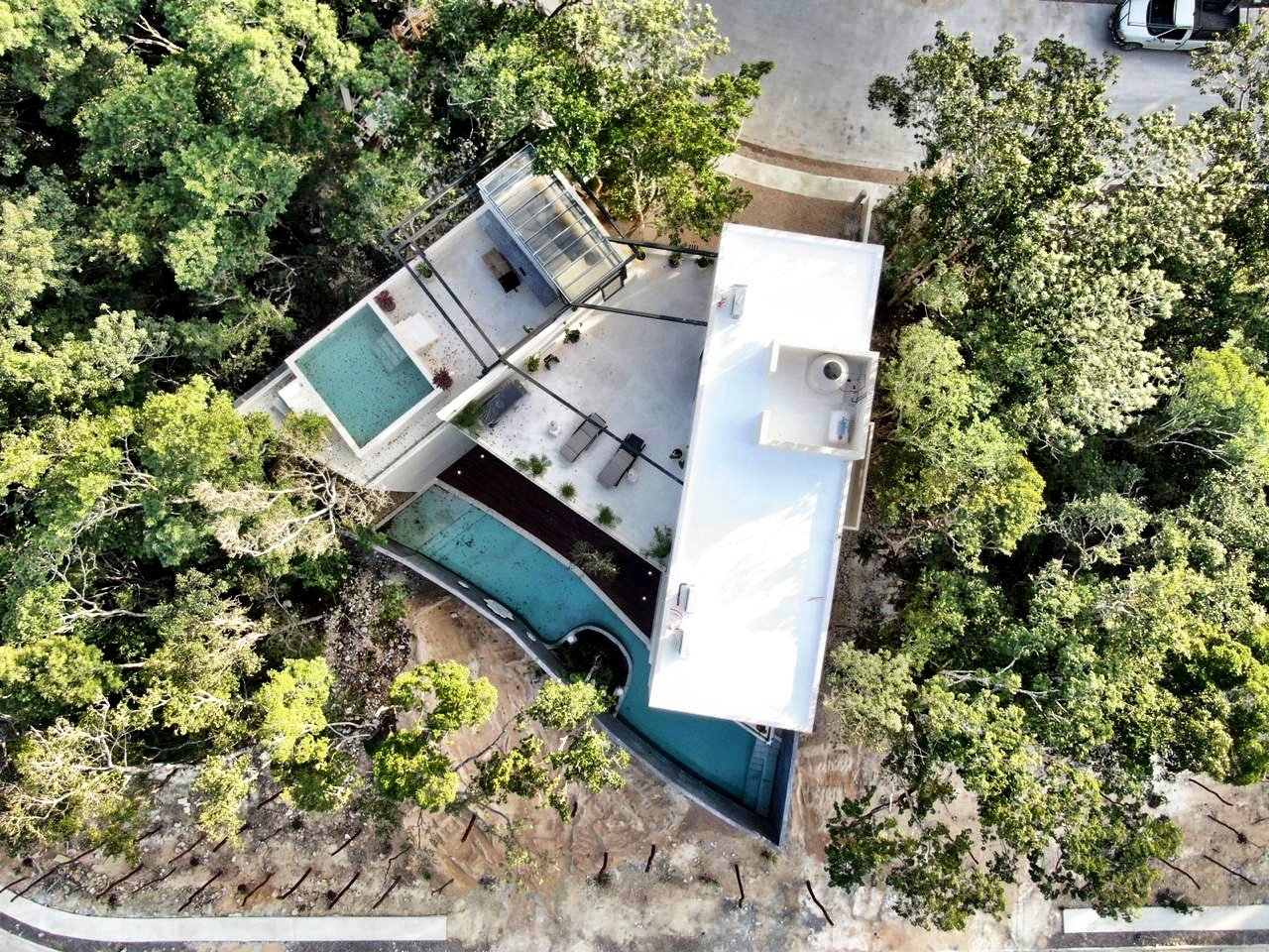 Tulum Dream Villa  |  5 Bedroom in Aldea Zama