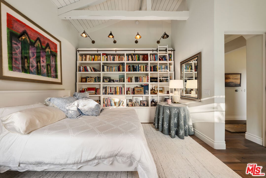 Miller, Los Angeles, 90069