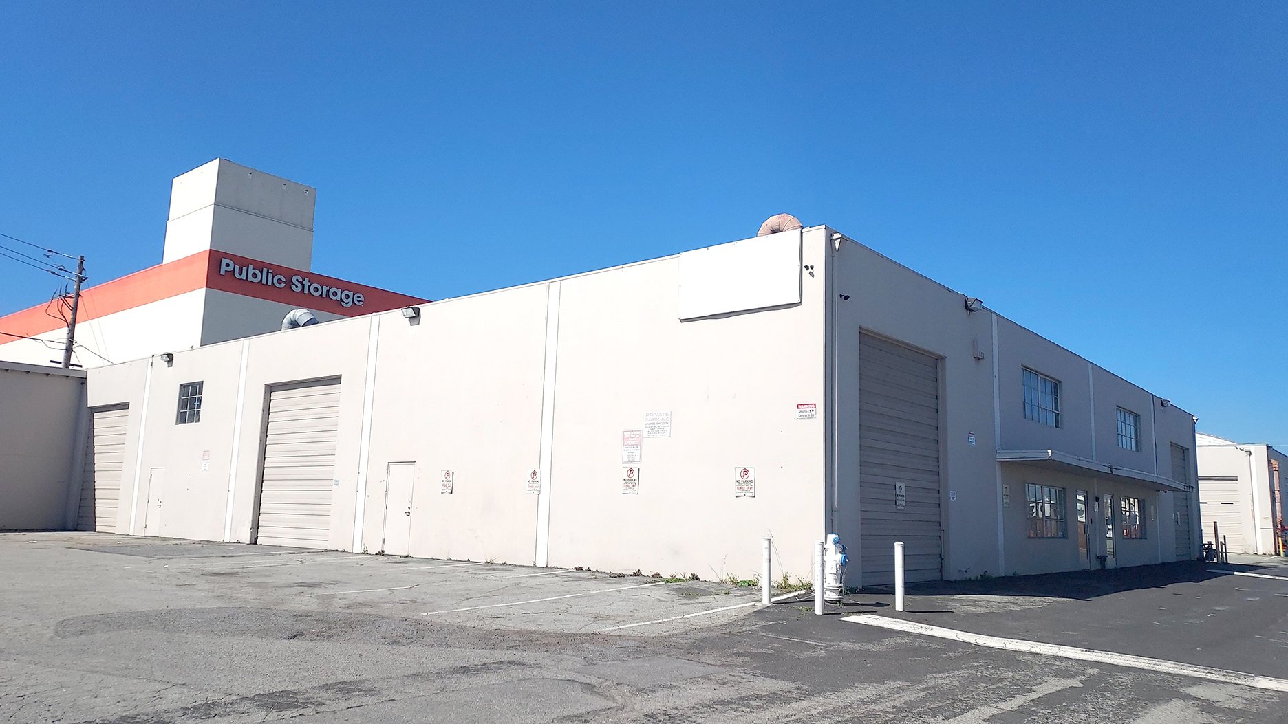 6,000 SF Warehouse Space in Belmont