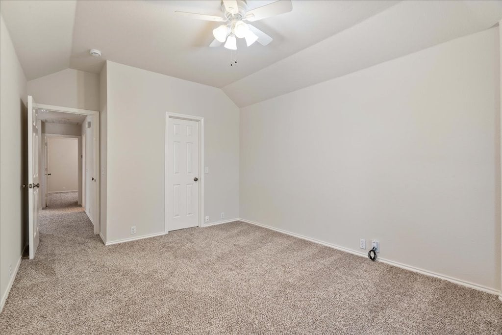 10937 Colonel Winn Loop