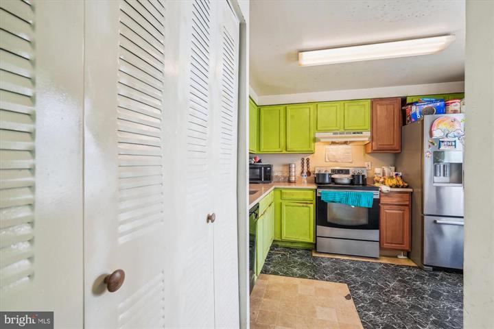 536 Riggs Ct