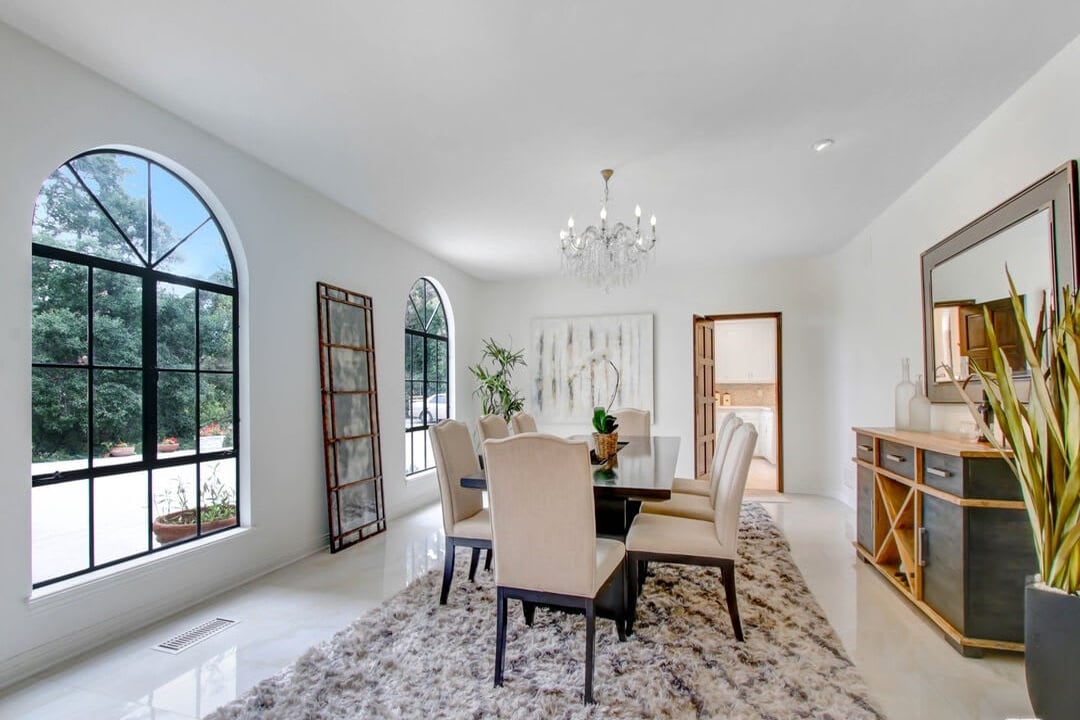 Summit Opulent