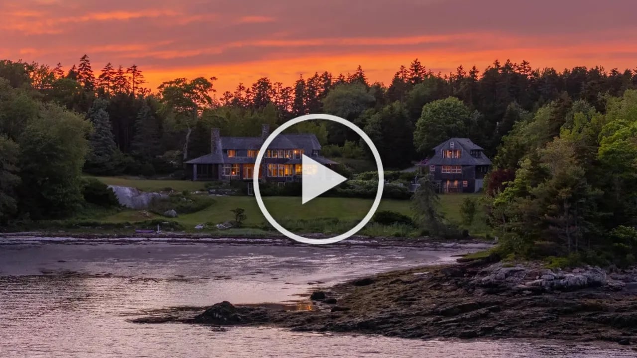 Explore Our Top Videos of the Week: Tour Exceptional Homes